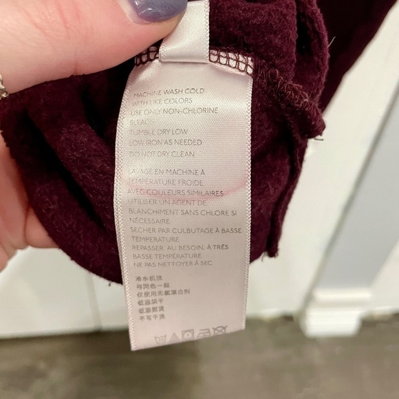 Urban Outfitters Red Sweatshirt - Picture 4 of 5